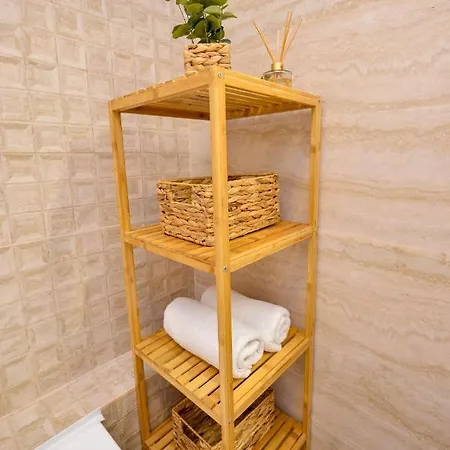 Sofia Cozy - Underground Private Parking Apartment Bucharest