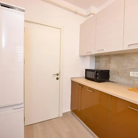 Sofia Cozy - Underground Private Parking Apartment Bucharest