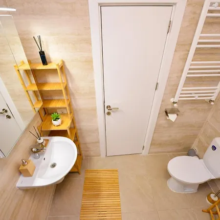 Sofia Cozy - Underground Private Parking Apartment Bucharest